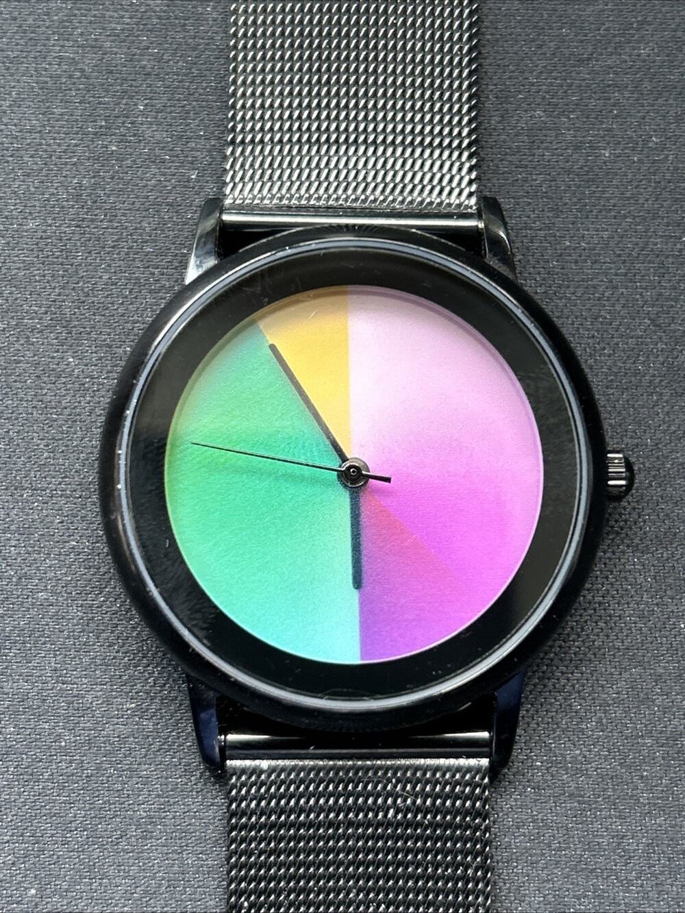Skmei Color Changing Dial Quartz Watch